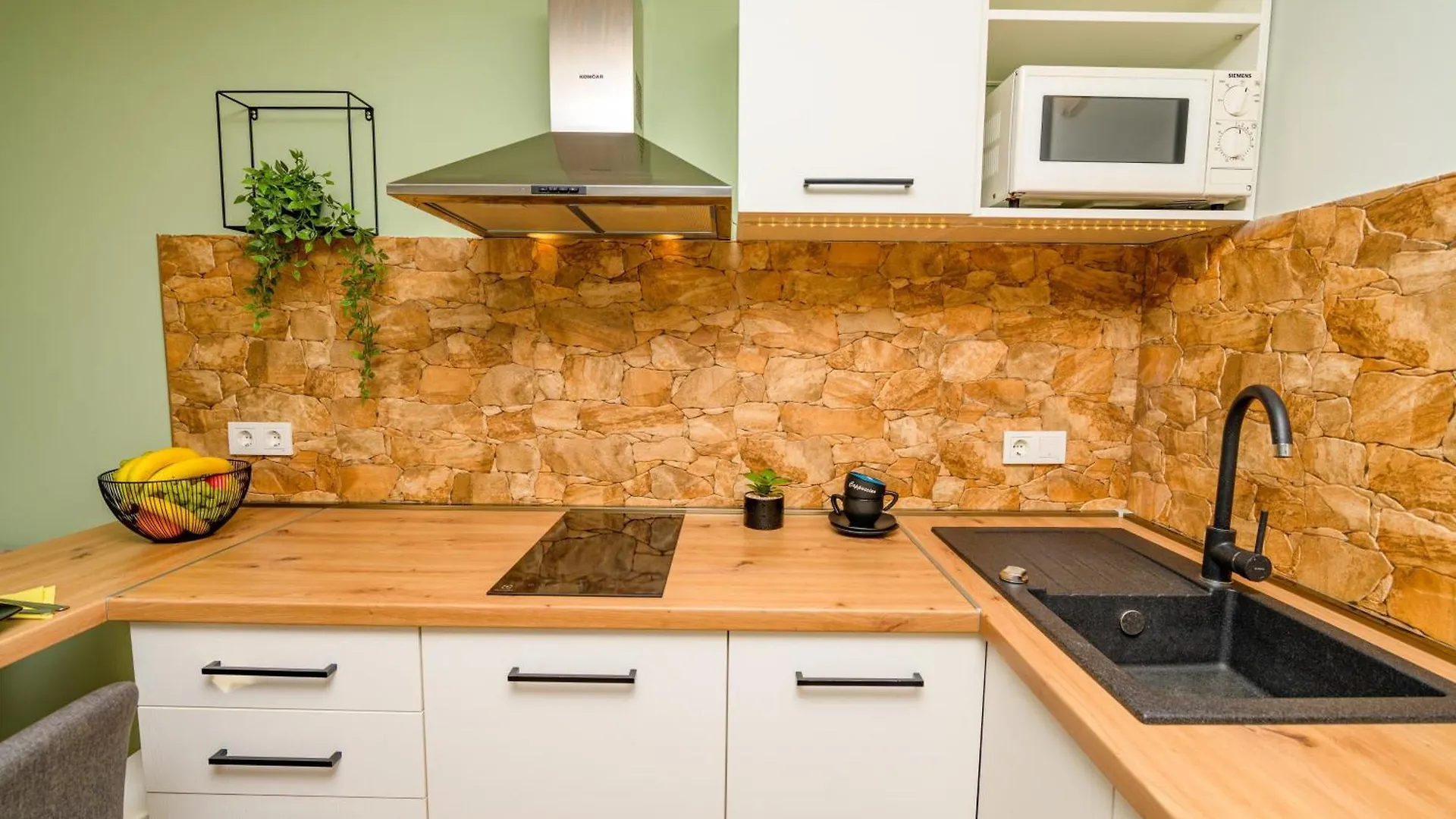 Apartments With A Parking Space Mali Lošinj